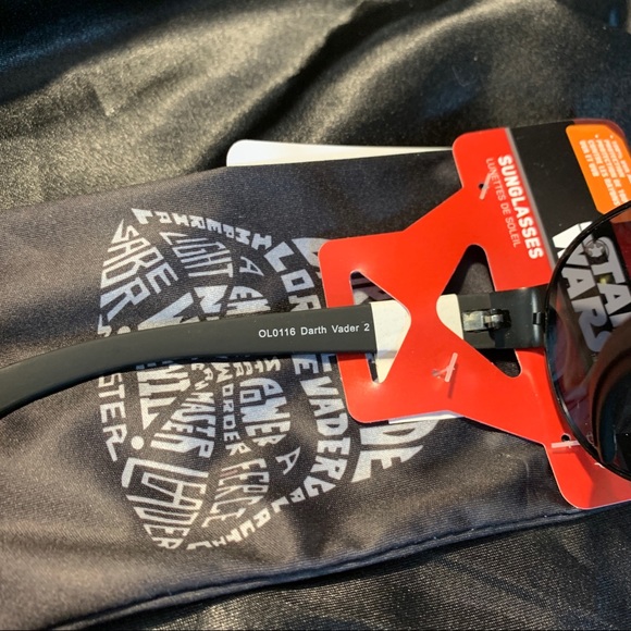 NWT Darth Vader Star Wars Sport Sunglasses - Picture 8 of 8